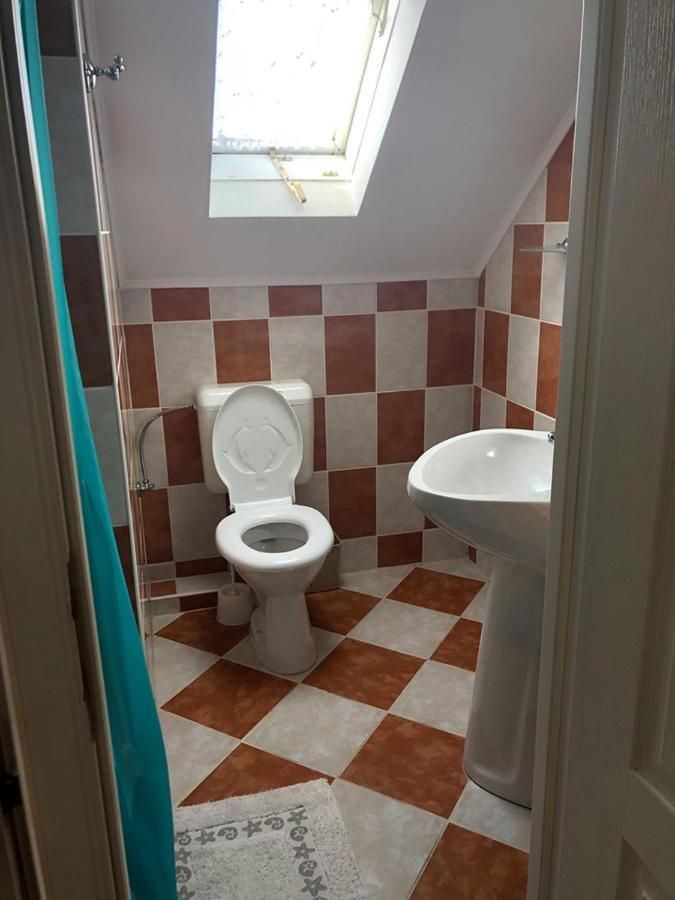 Balazs Vendeghaz Apart otel Lupeni  Dış mekan fotoğraf